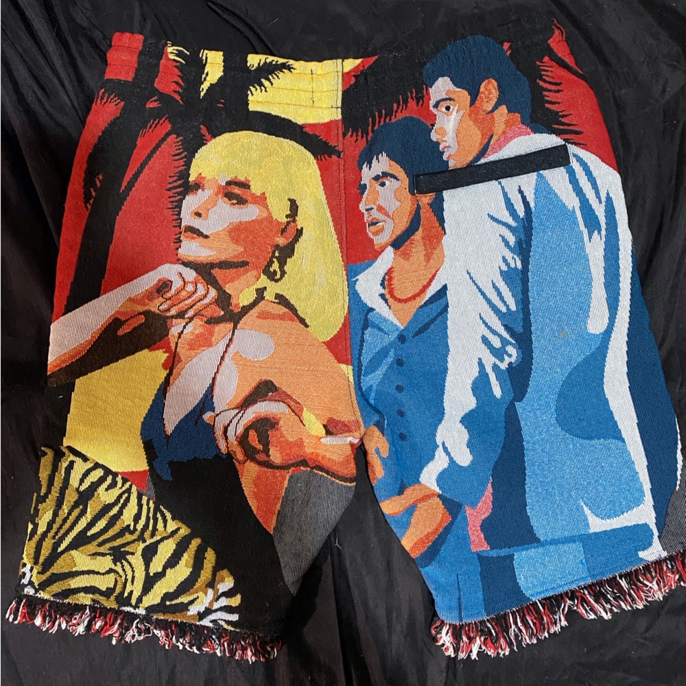 Makobi the world is yours scar face tapestry shorts
